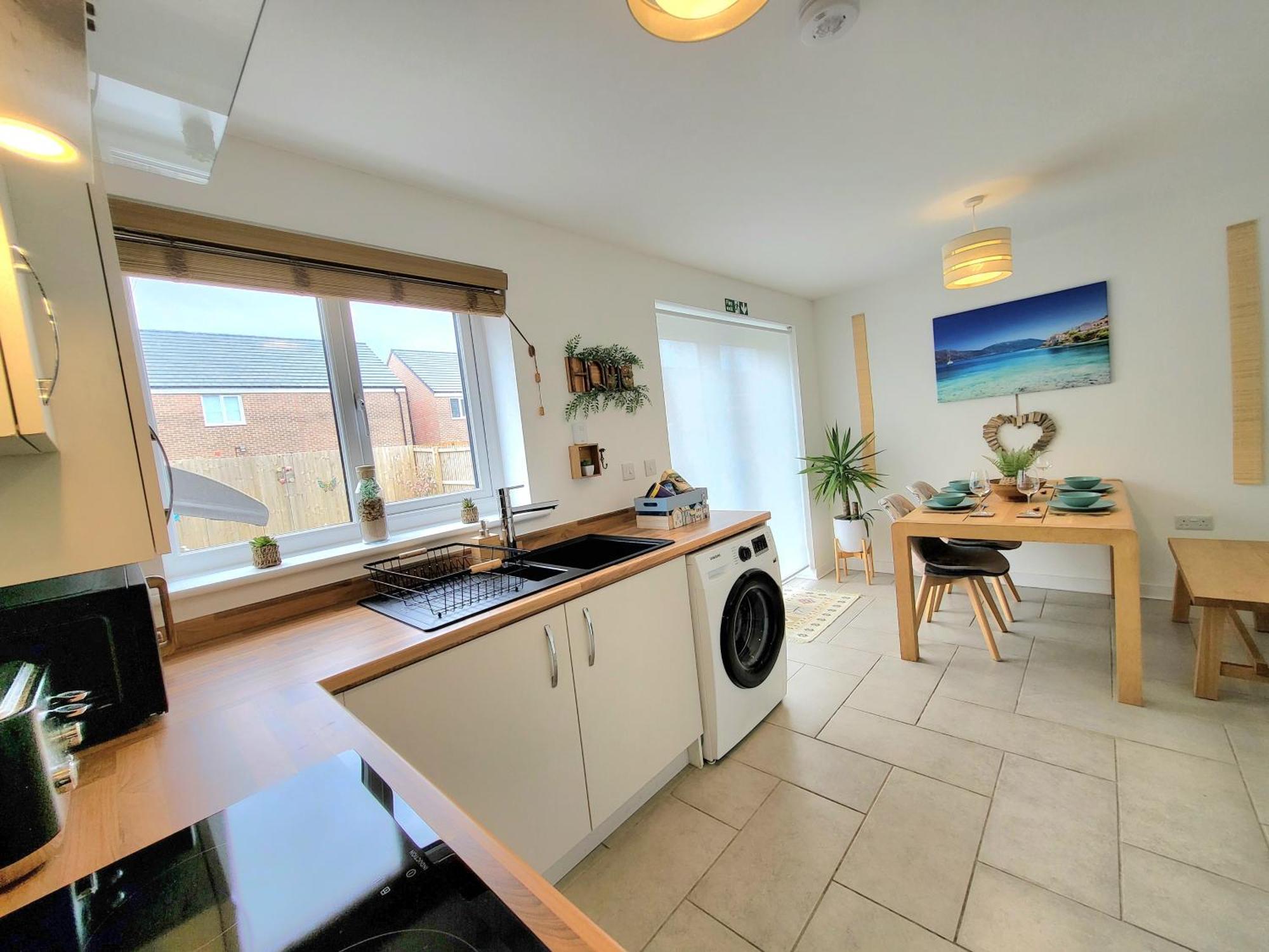 Seaside Beach Themed Home With Garden And Driveway Lytham St Annes Zewnętrze zdjęcie